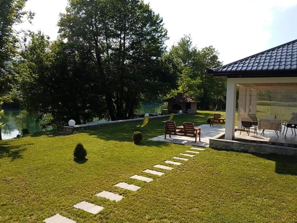 Holiday Home Green Coast Bosanska Krupa Kültér fotó